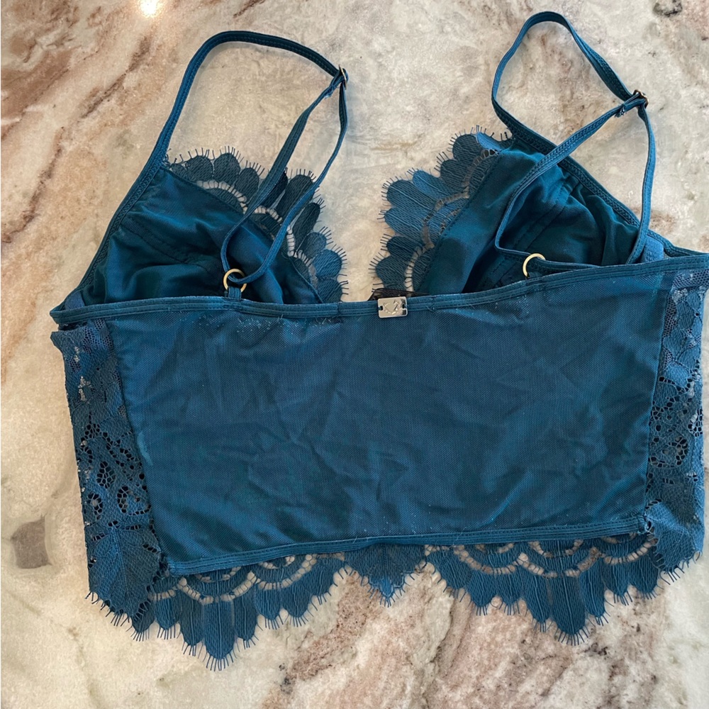 For Love and Lemons Skivvies Full  Lace Bra Bralette Medium Underwire - Picture 2 of 6